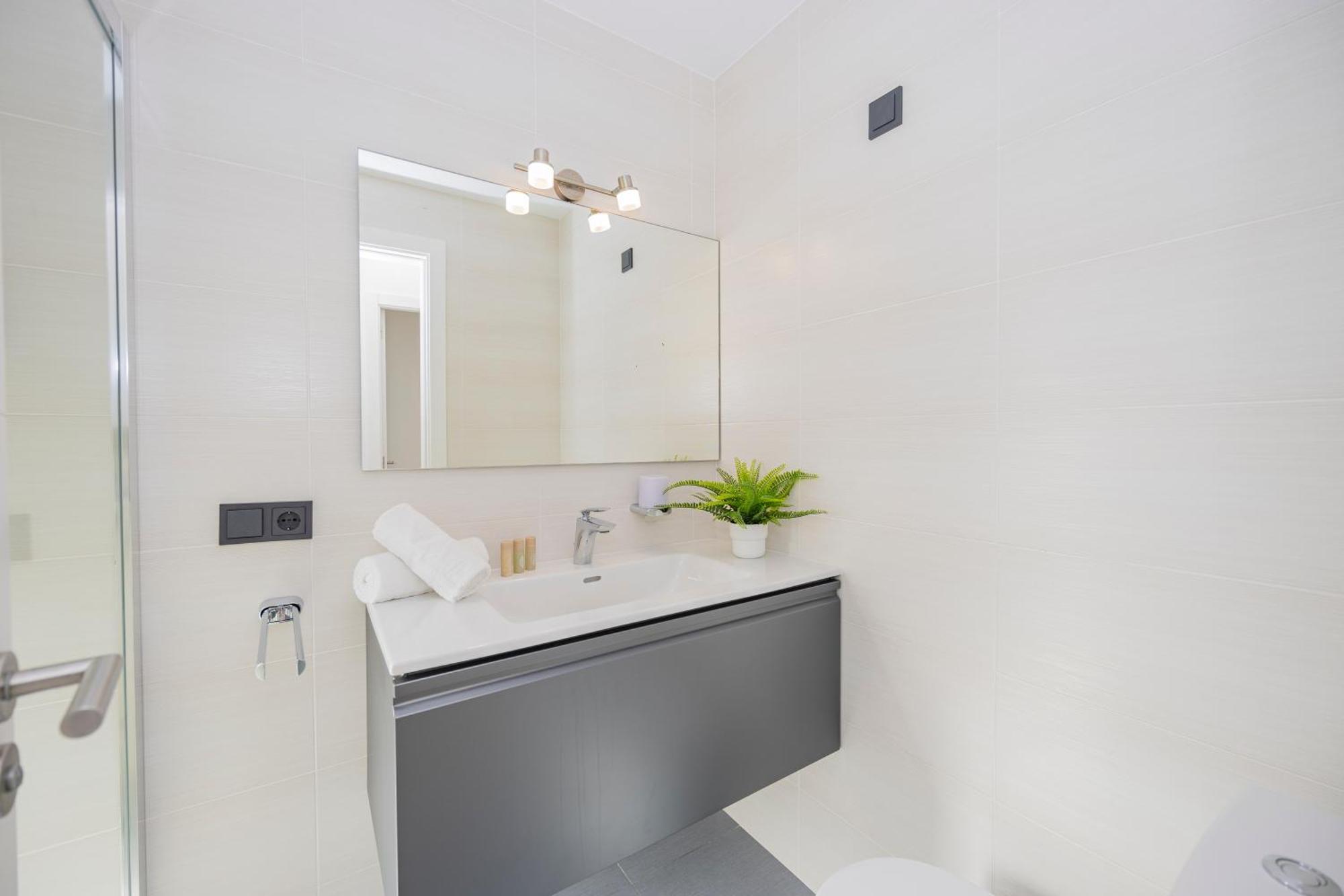 Villa Pam Beach House Playa De Muro - 200M To Beach With Hot Tub Alcudia  Ngoại thất bức ảnh