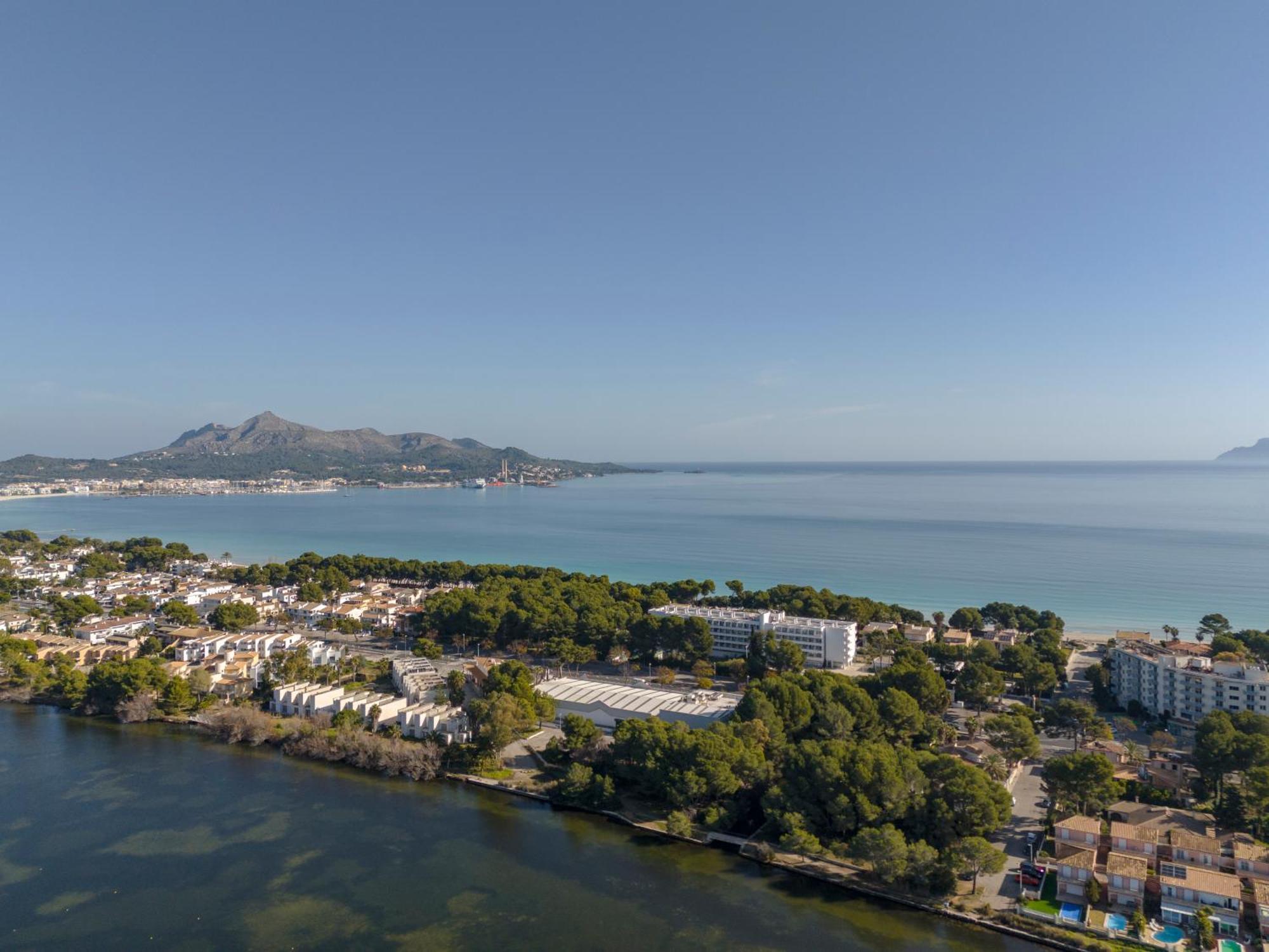 Villa Pam Beach House Playa De Muro - 200M To Beach With Hot Tub Alcudia  Ngoại thất bức ảnh