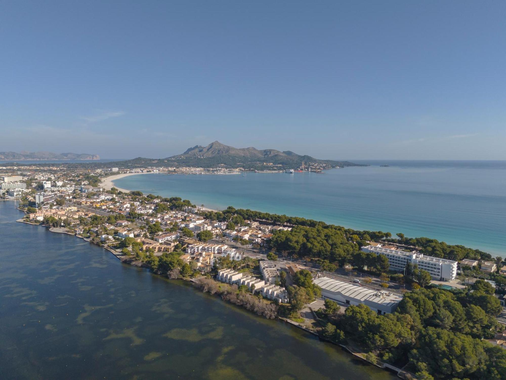 Villa Pam Beach House Playa De Muro - 200M To Beach With Hot Tub Alcudia  Ngoại thất bức ảnh